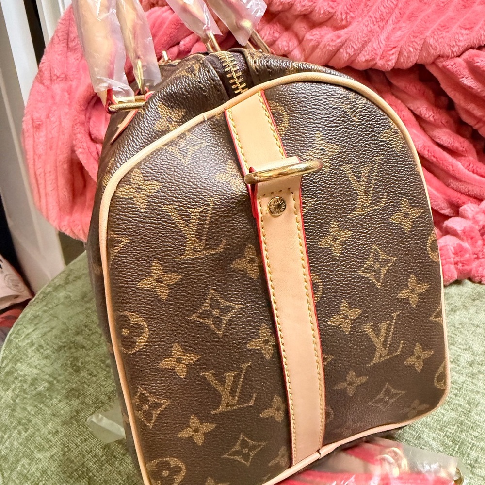 Source Unknown Brown Monogram Satchel with Tan Tr… - image 5